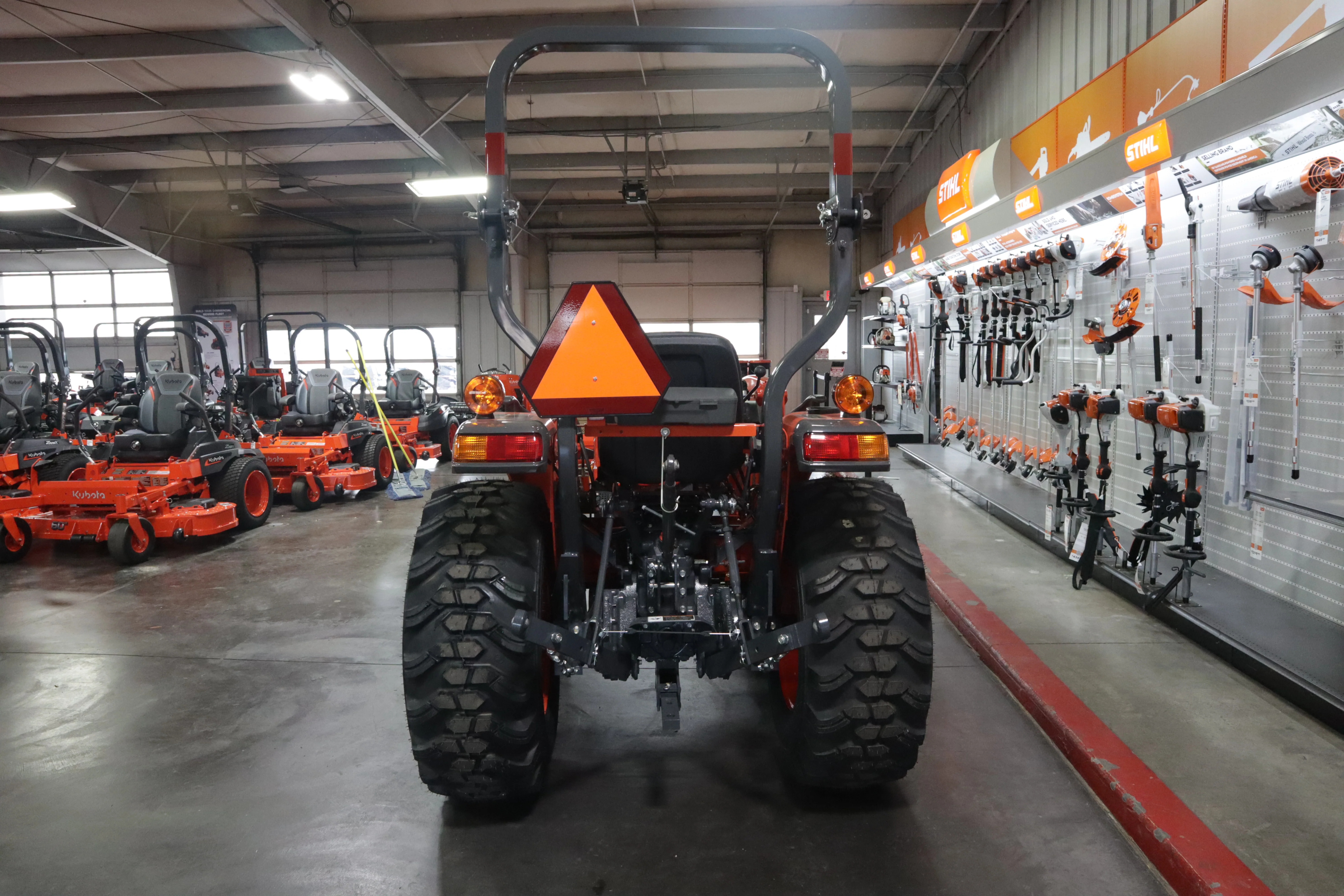 Kubota L3902HST - Image 6