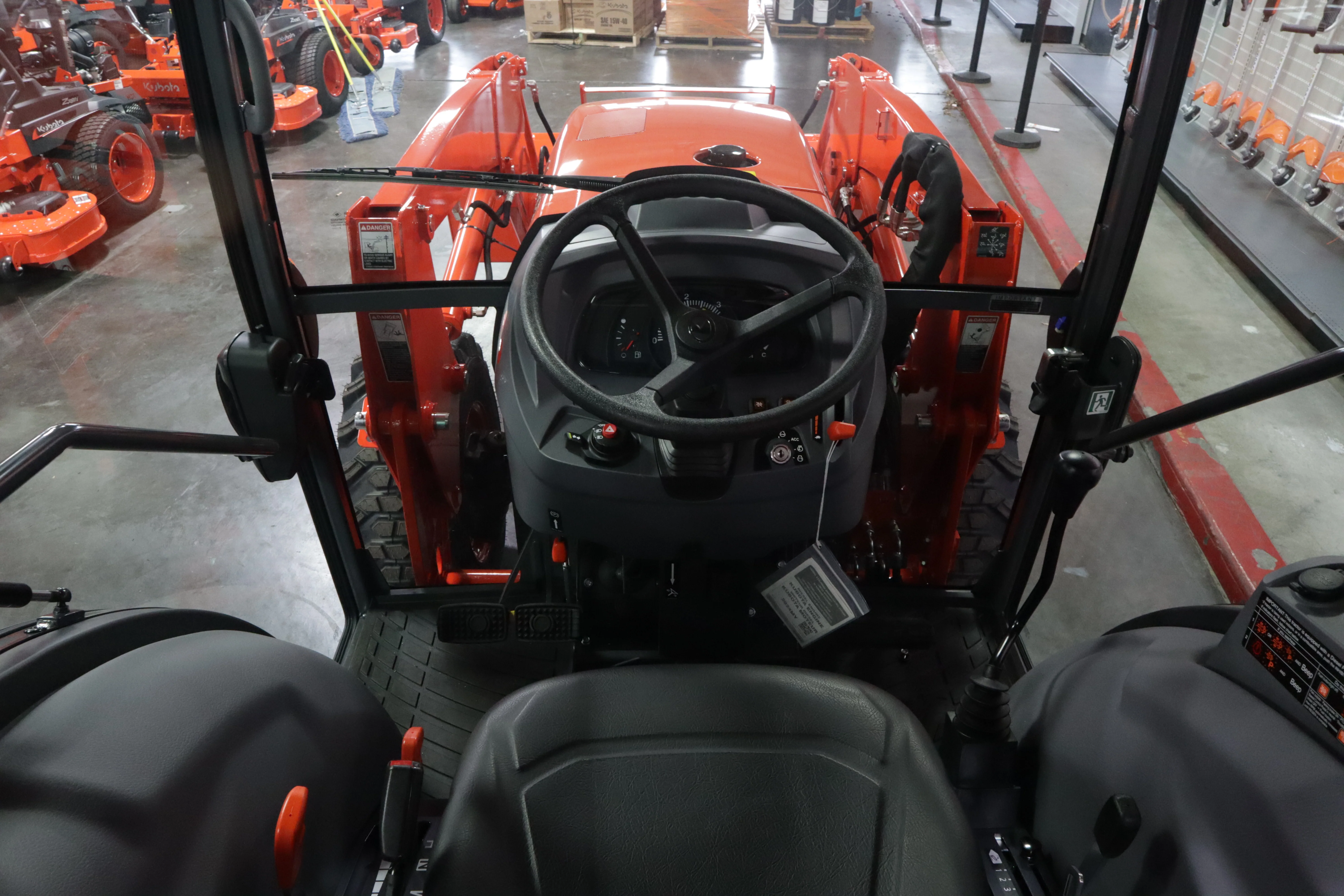 Kubota MX6000HSTC - Image 5