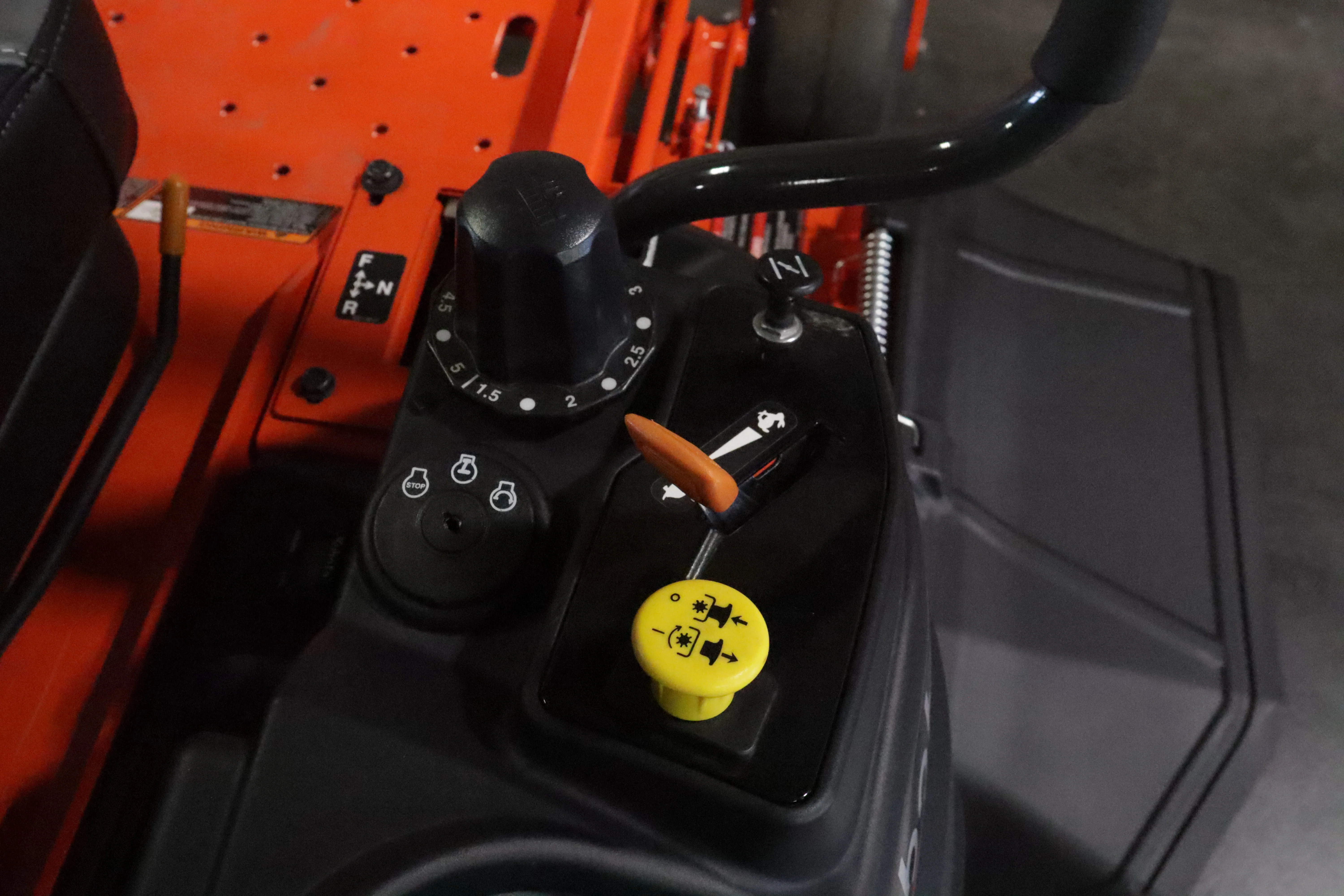 Kubota Z412KWNC-48 - Image 6