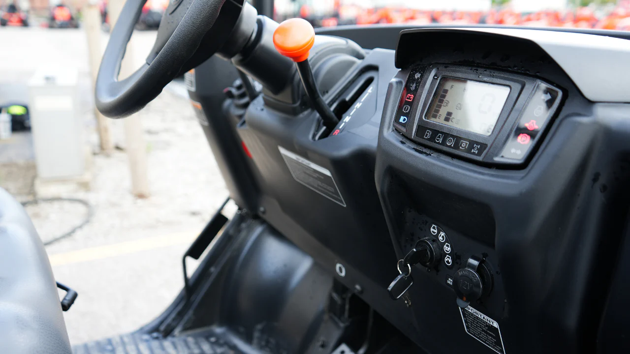 Kubota RTVX4-PCLAS-1 - Image 4