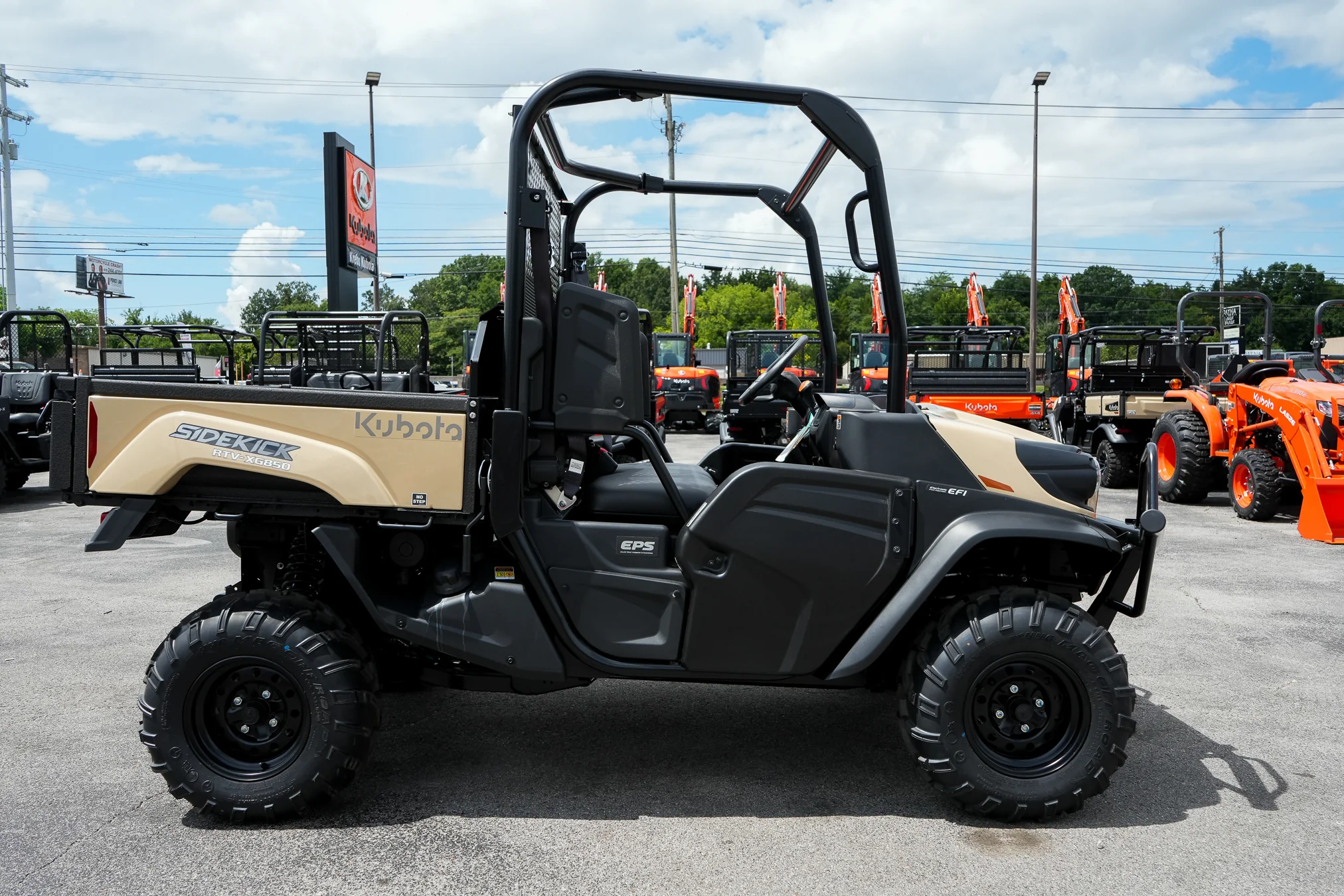 Kubota RTVXG850WDLA25 - Image 15