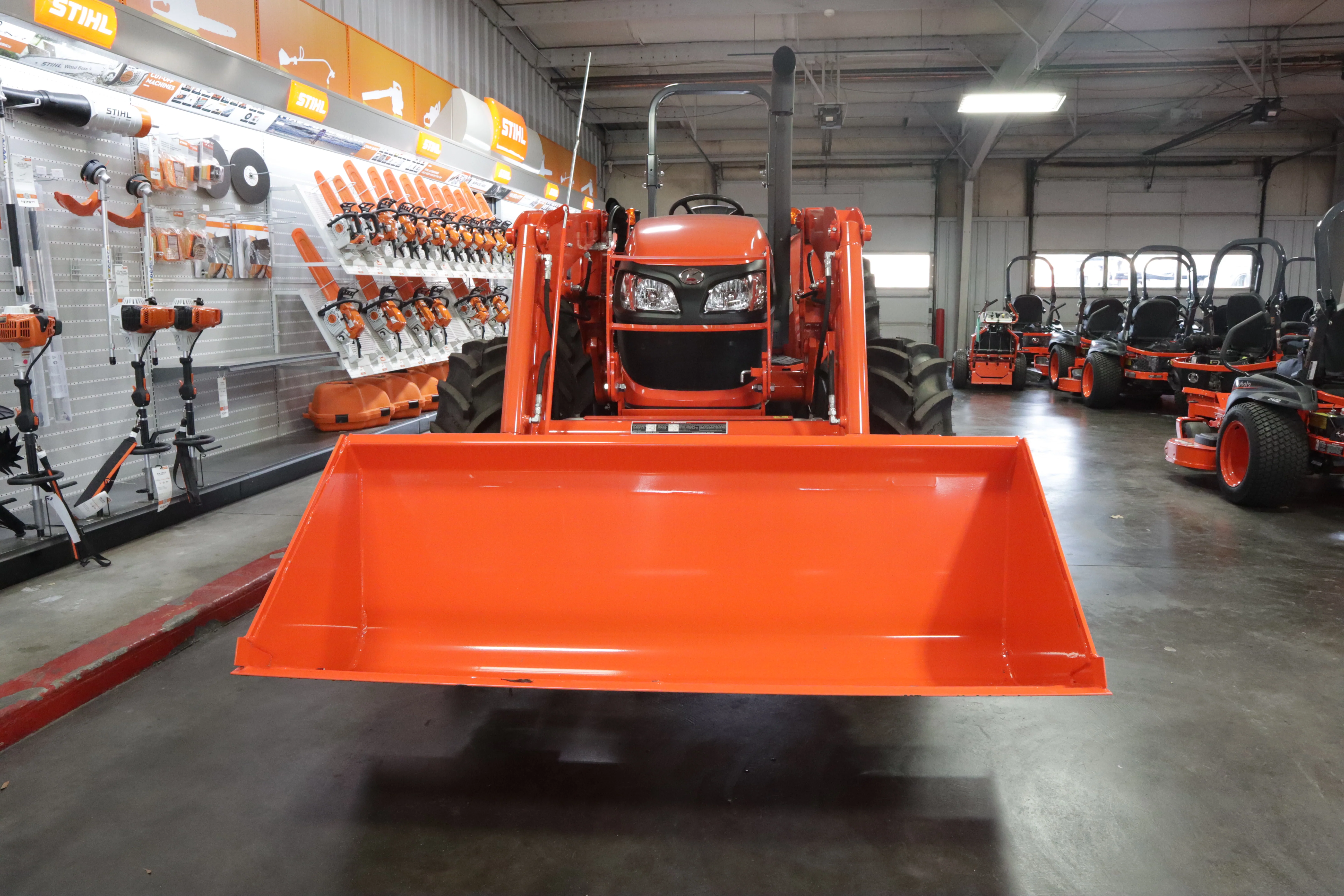 Kubota M7060HD12 - Image 7
